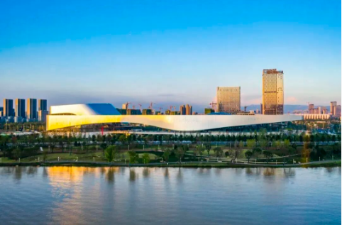 ������oȩ��Ʒ�|(zh��)֮�x�����ܶȻҹ���Ӱ����L�����Ŀ�Б�(y��ng)��