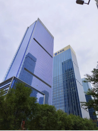 ����|�Ϸ�¡������(gu��)�H���д�B�Ą�(chu��ng)��֮�x�������ܶȻҹ���Ӱ�